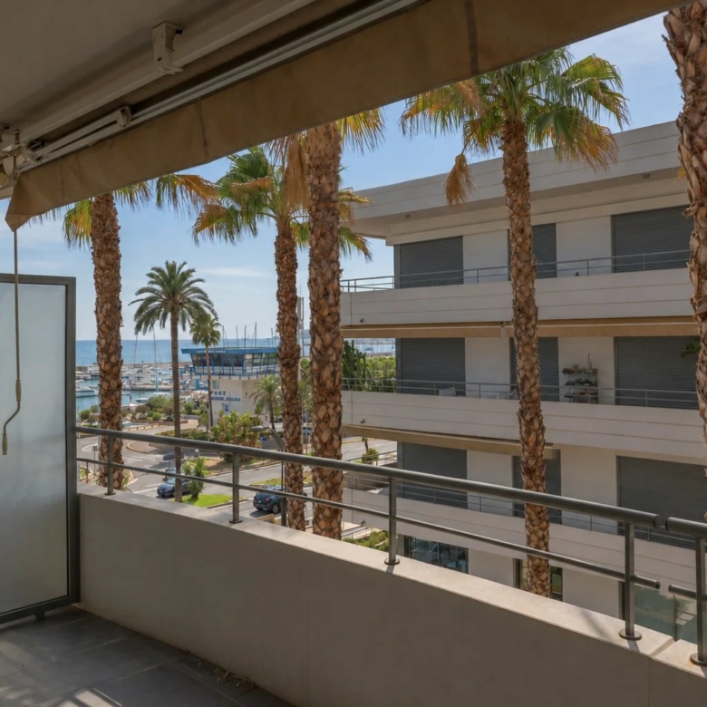 Vente appartement 2 pièces MENTON  Garavan