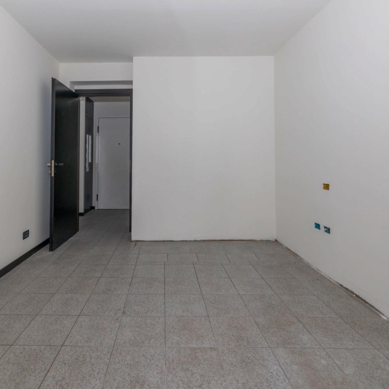 Appartement loué avec un bail de 3 ans.