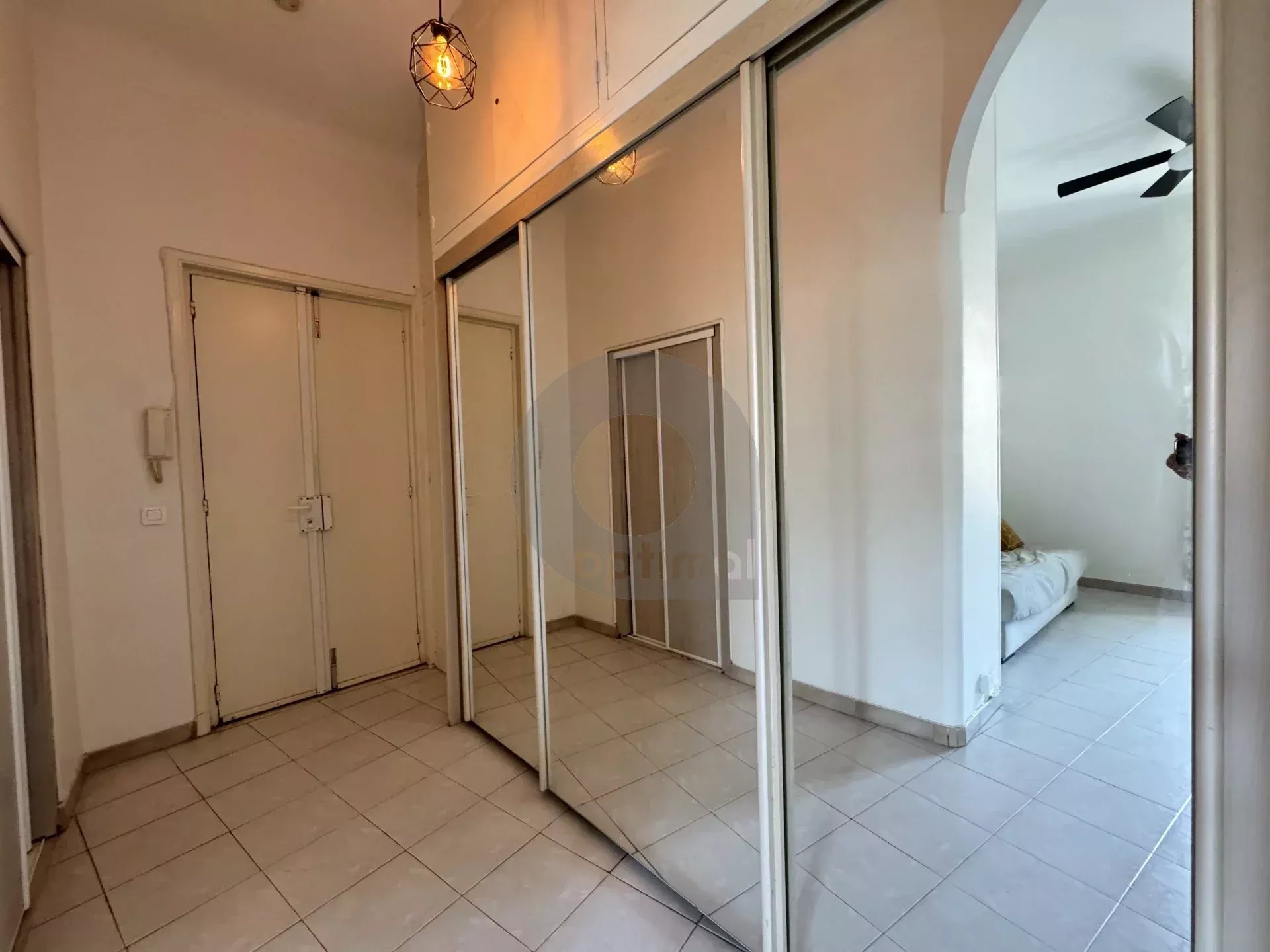 LOCATION STUDIO MENTON CENTRE