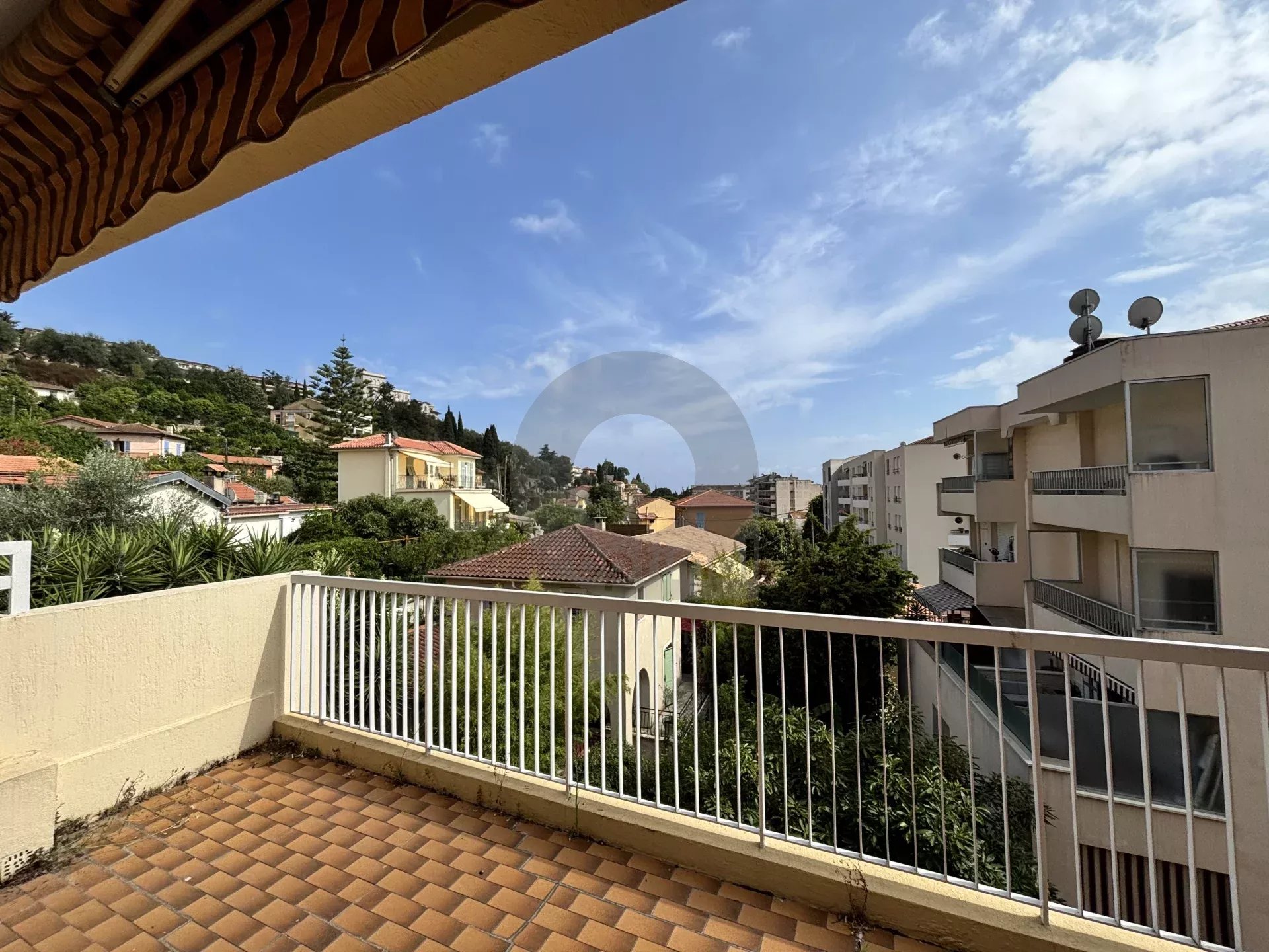 Beau 3 pièces avec grande terrasse