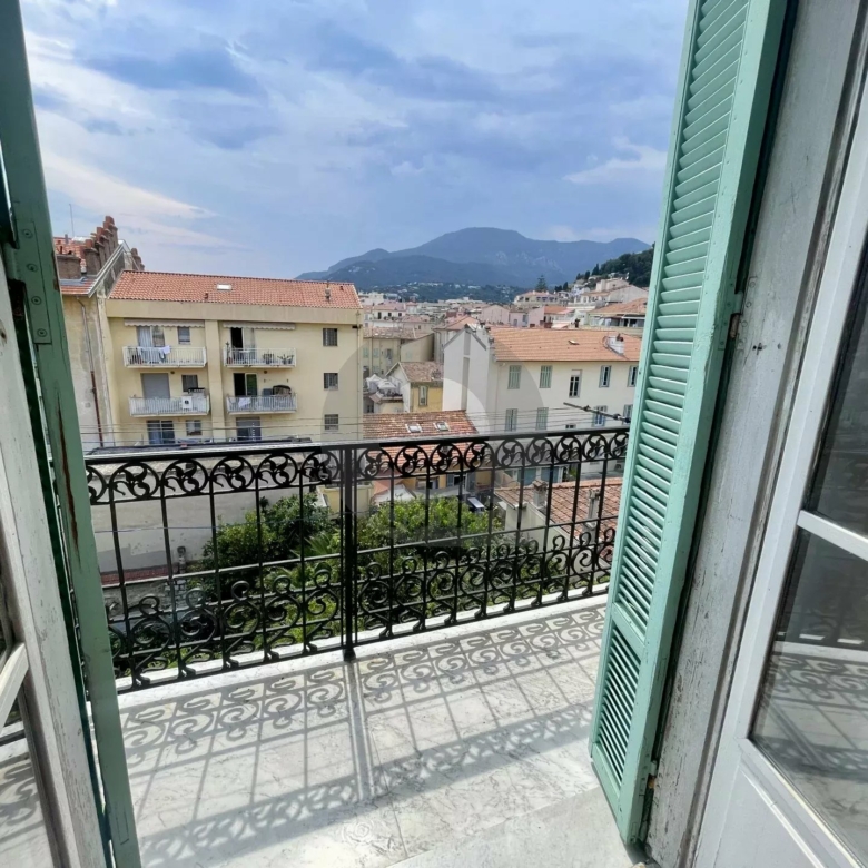 Exclusivité : Appartement de caractère 4P 127m²