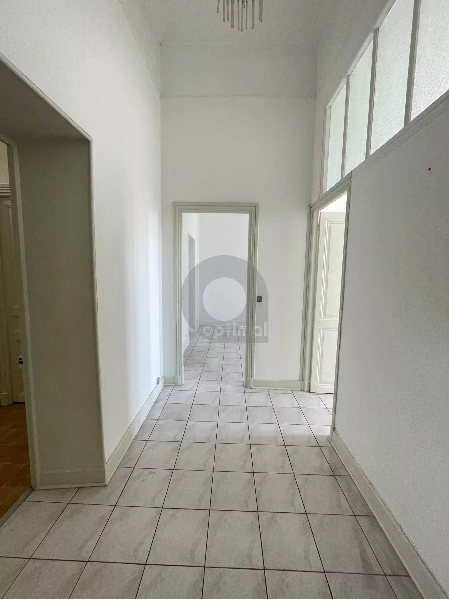 A LOUER : Menton Centre – Spacieux 3P – Cave – Garage