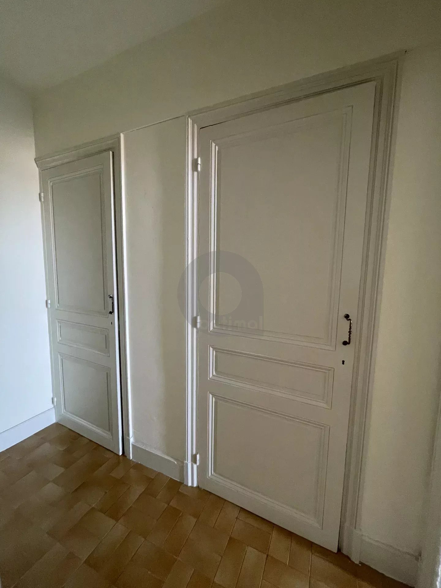 A LOUER : Menton Centre – Spacieux 3P – Cave – Garage