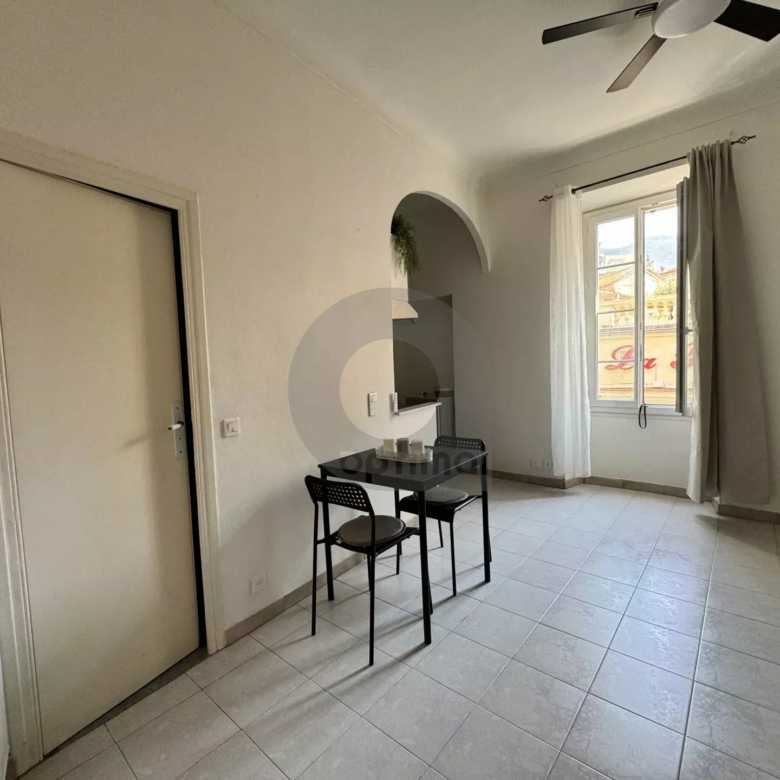 LOCATION STUDIO MENTON CENTRE