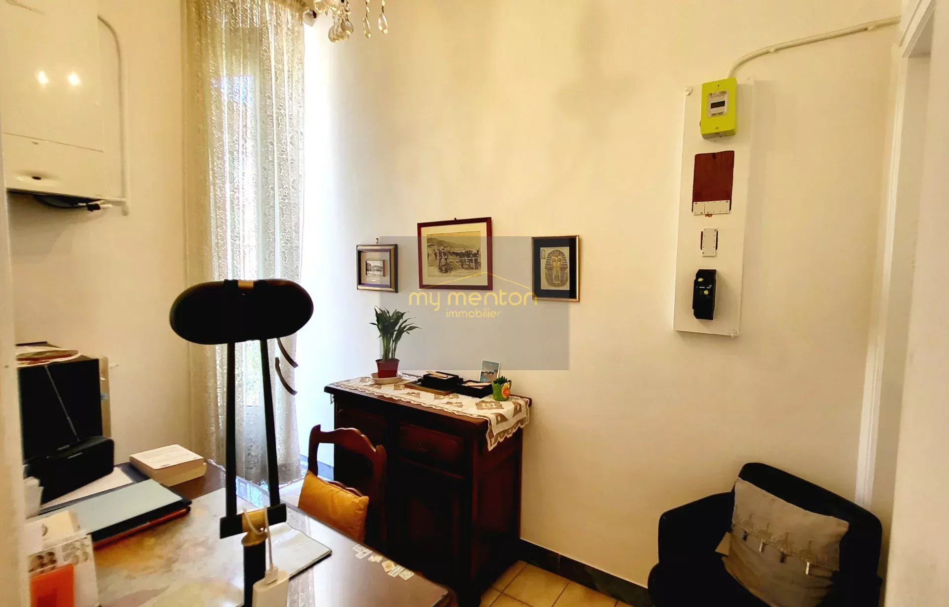 MENTON CENTRE ;  Appartement Bourgeois Front de mer