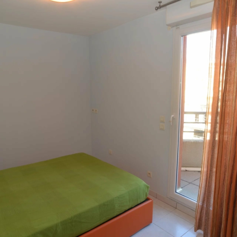 APPARTEMENT TROIS PIECES CARNOLES – ROQUEBRUNE CAP MARTIN