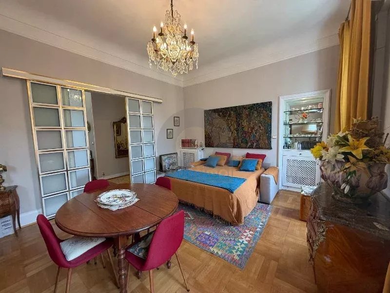 Appartement d’exception – Centre de Menton / Front de Mer