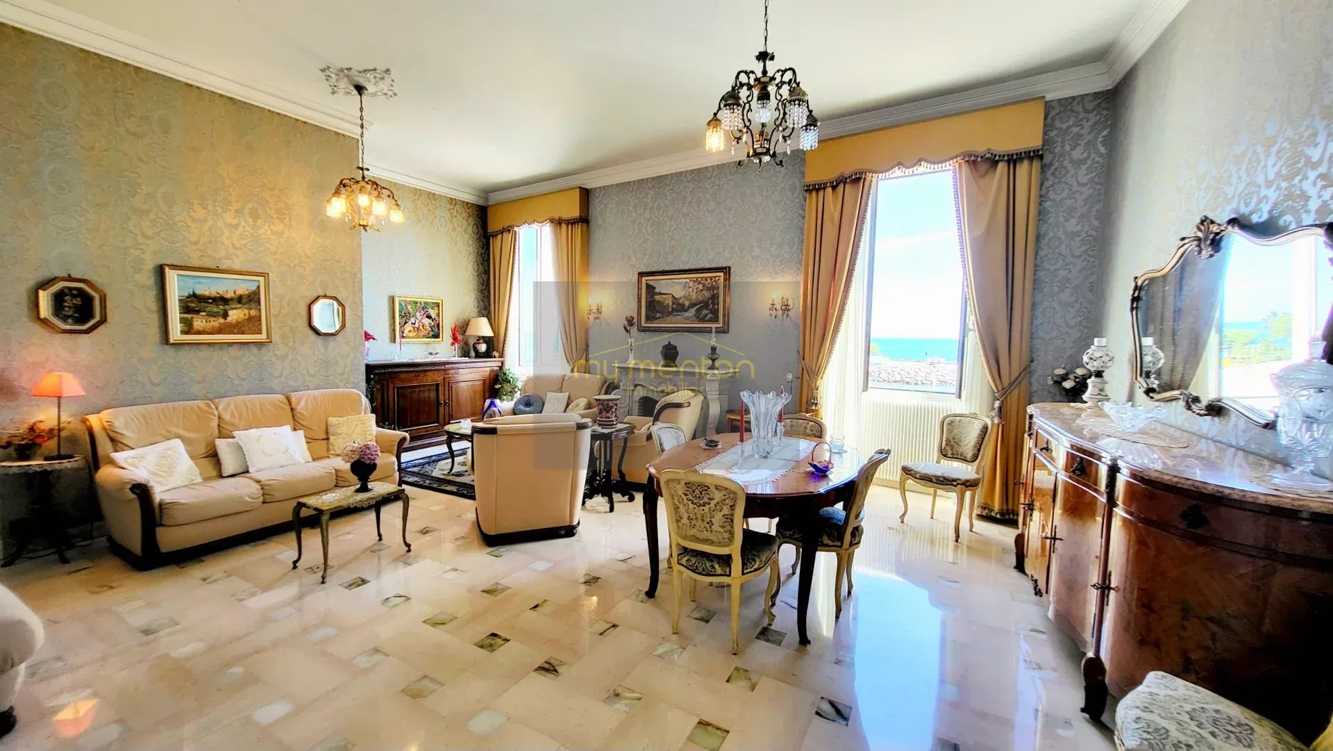 0d59147d4bda8ee04c194fbbc684a849_f38ae1a1de_1920-original-174453-0.jpg MENTON CENTRE ; Appartement Bourgeois Front de mer