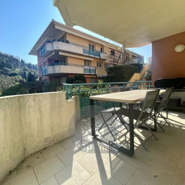 RCM Secteur Antoine Peglion – 2 pièces avec terrasse – Garage