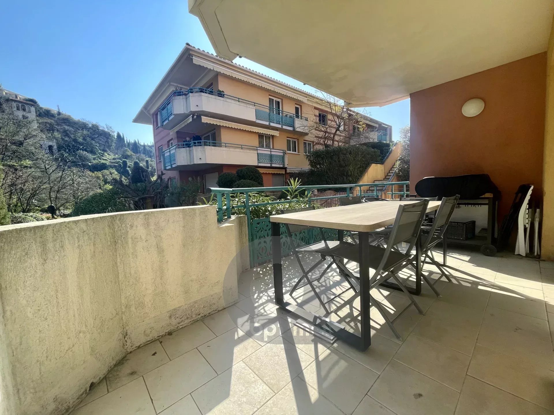 RCM Secteur Antoine Peglion – 2 pièces avec terrasse – Garage