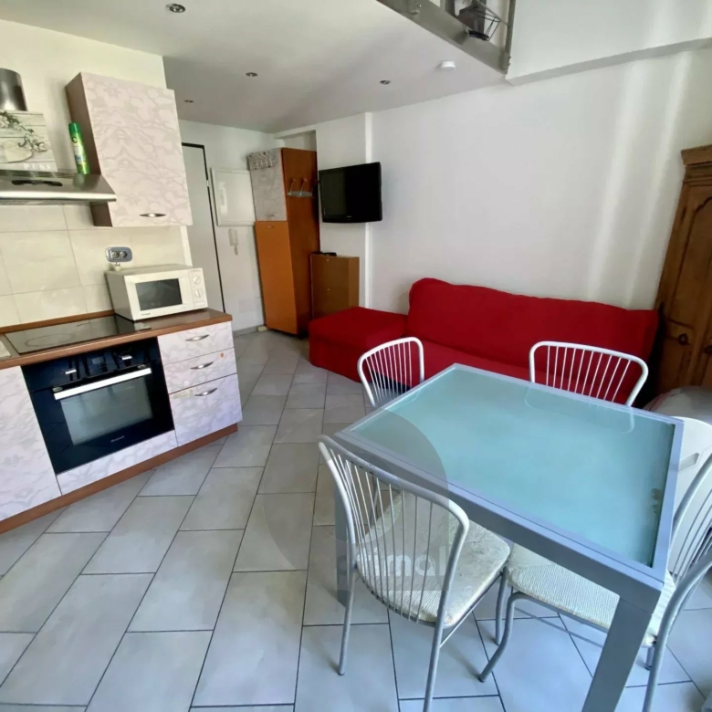 Menton Garavan – Résidence Bourgeoise Front de Mer – 2 pièces avec mezzanine