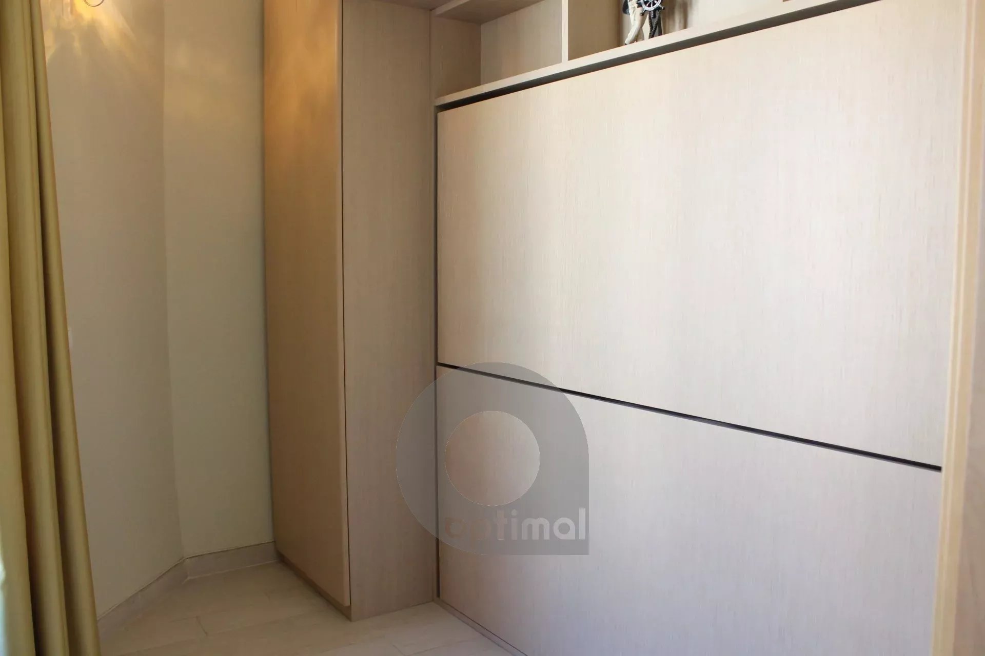 plein centre ville de Menton appartement 3 pièces