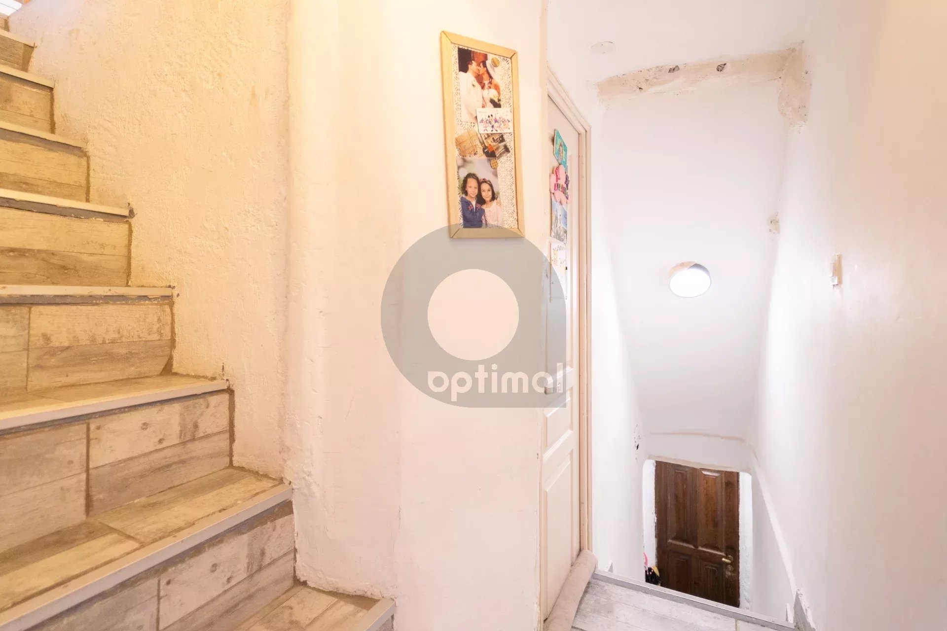 APPARTEMENT CASTELLAR 5 PIECES TRIPLEX