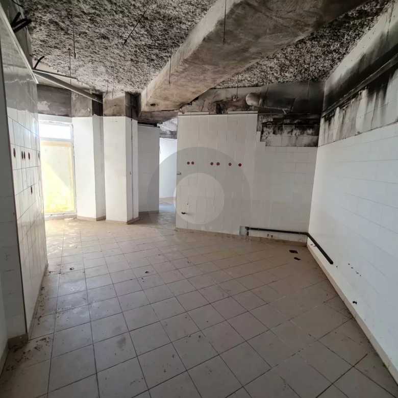 A LOUER : Local commercial 75 m² – Bord de mer de Menton