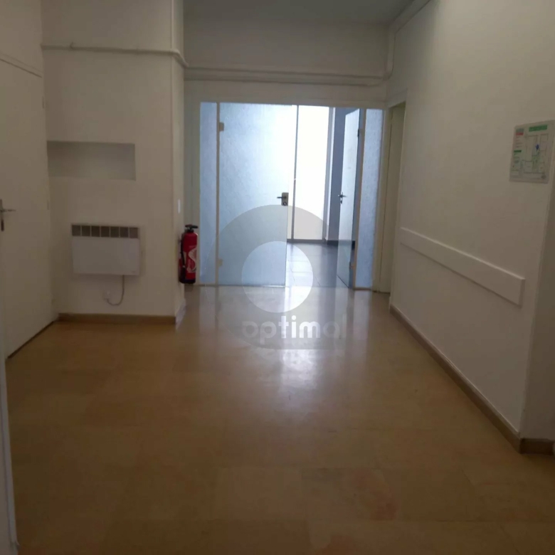 Grand 5 pièces 122 m² plein centre Menton !