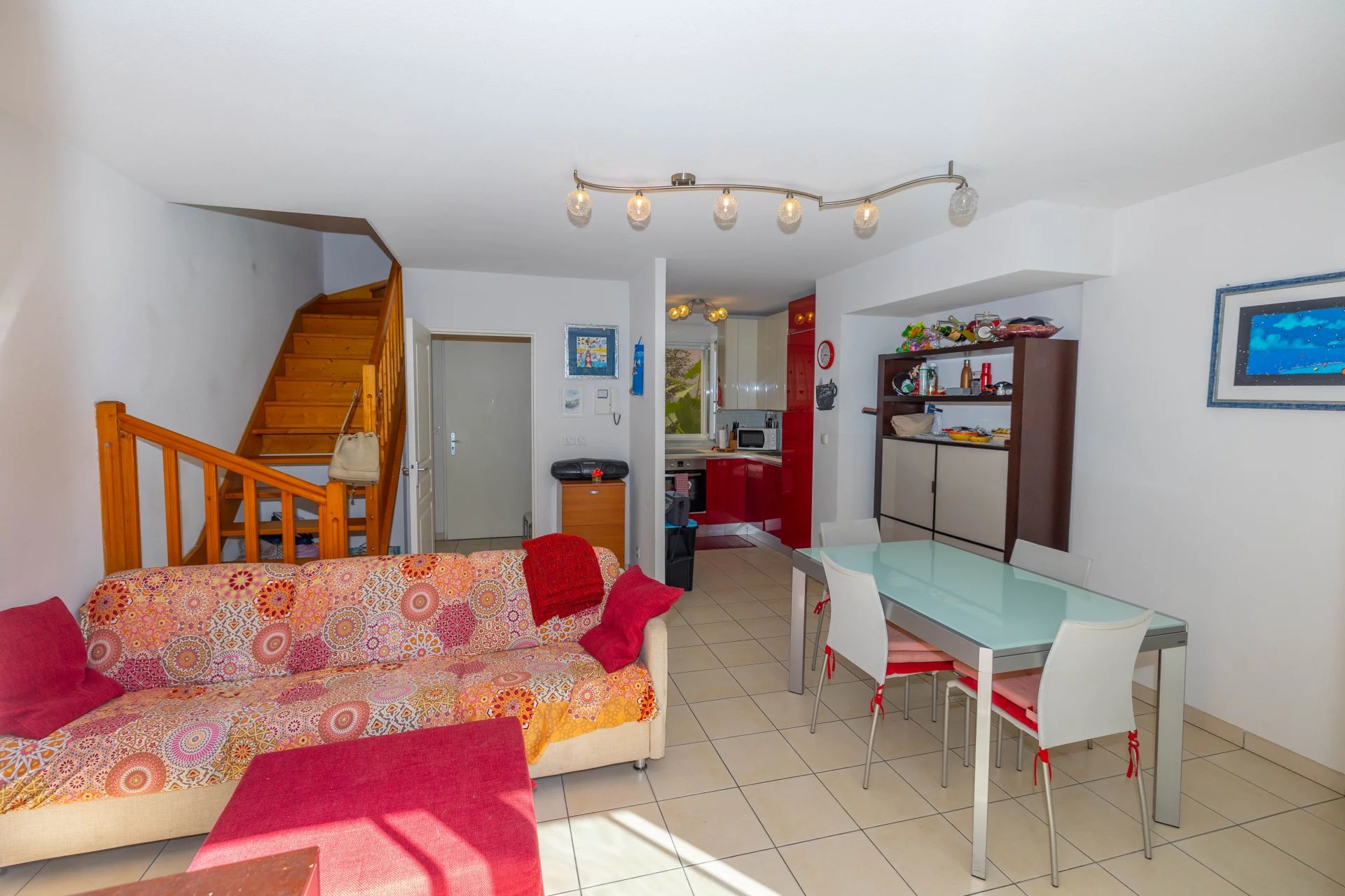 Charmant duplex 3 pièces avec terrasse et parking – Menton centre