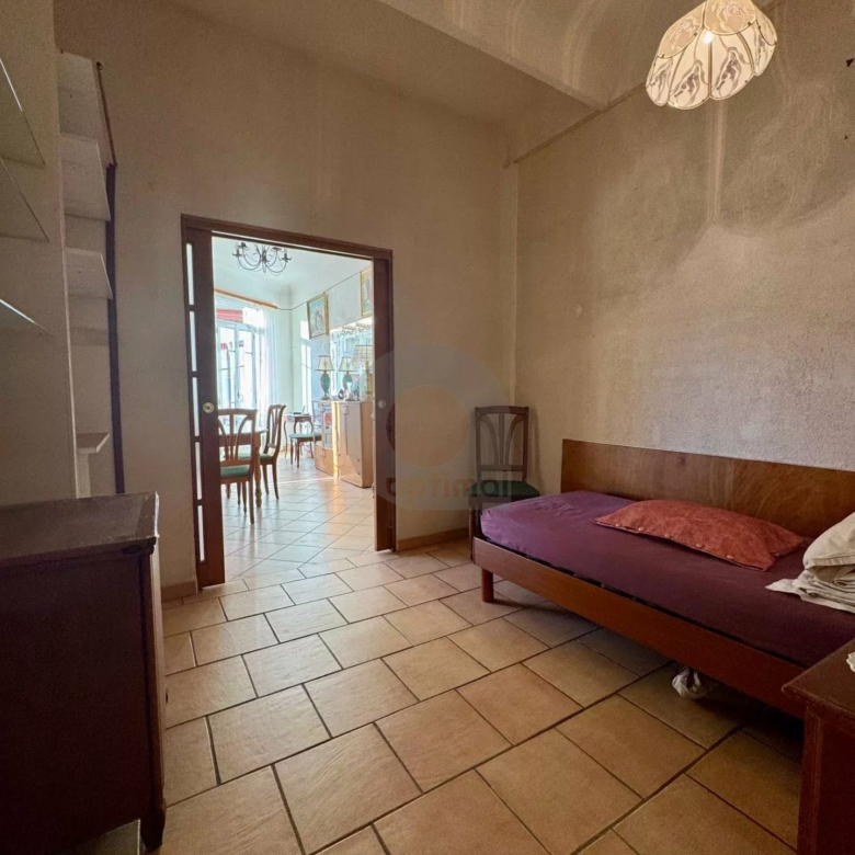 Appartement 3 pièces à Menton Centre-ville