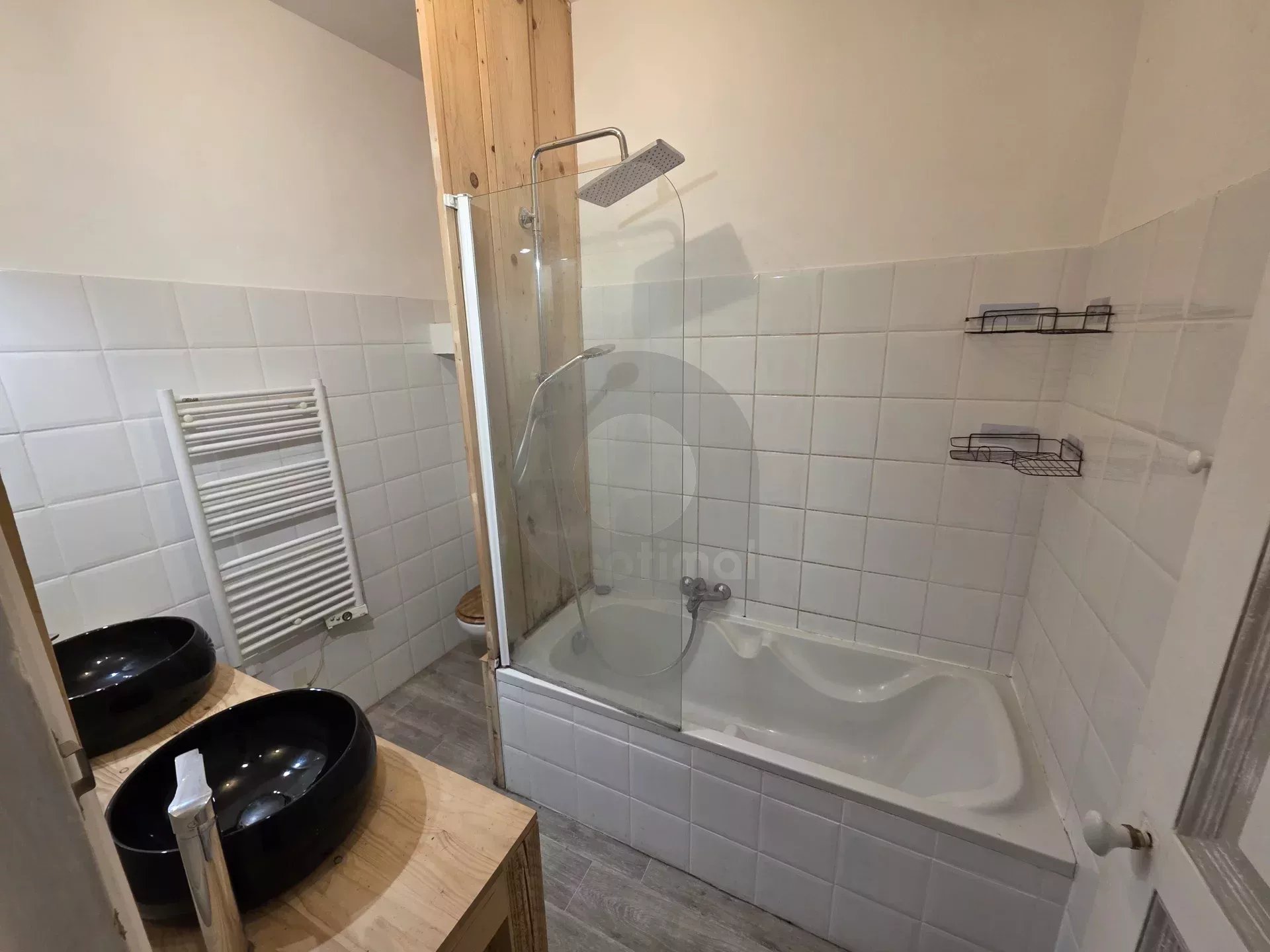 APPARTEMENT TROIS PIECES MENTON BORRIGO
