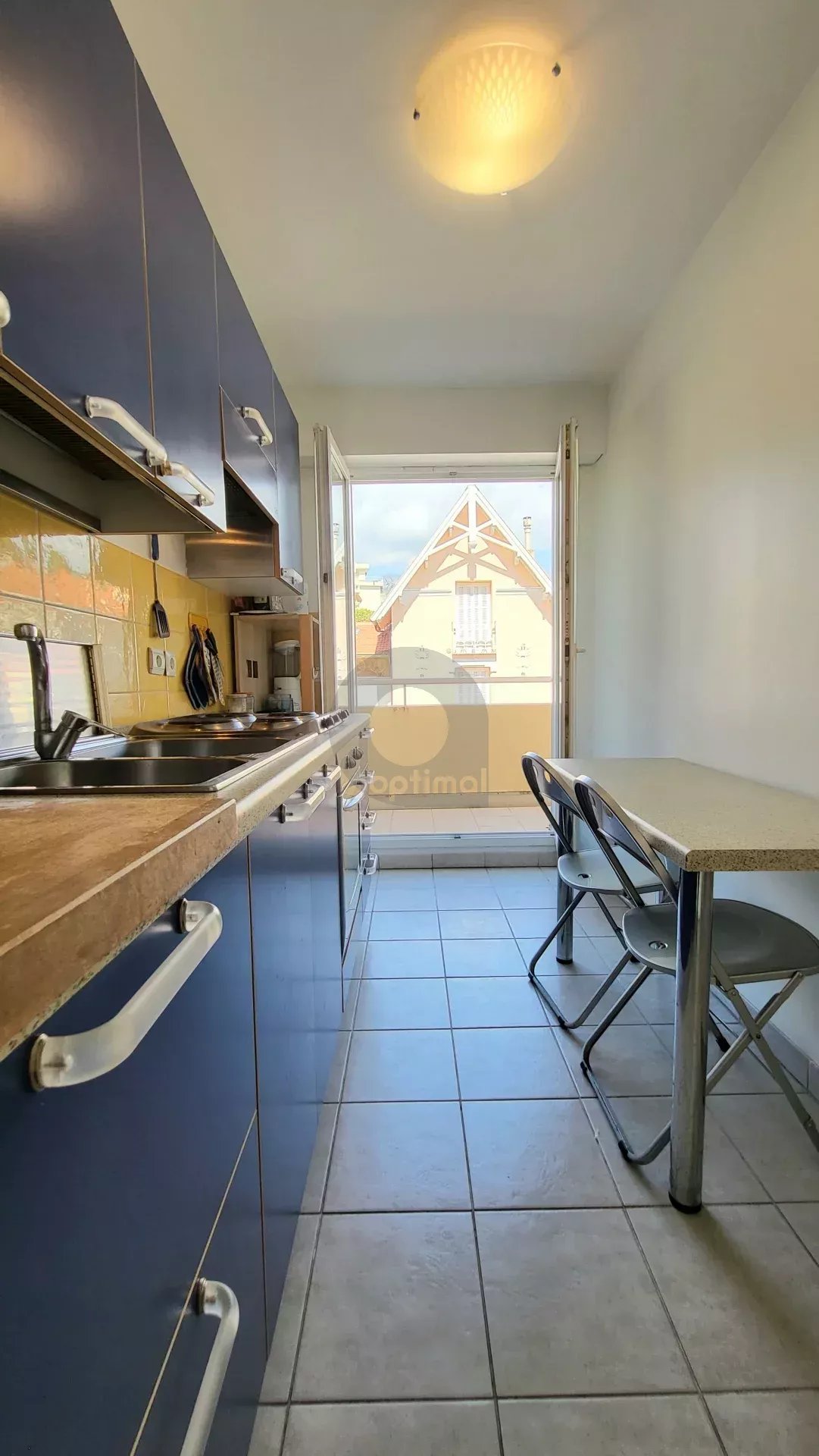 Menton – Appartement 3 Pièces – terrasse et garage