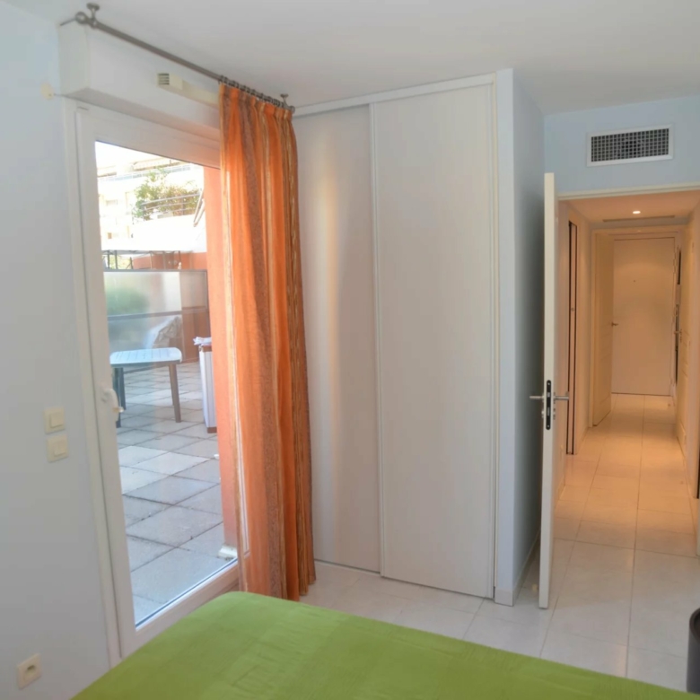 APPARTEMENT TROIS PIECES CARNOLES – ROQUEBRUNE CAP MARTIN