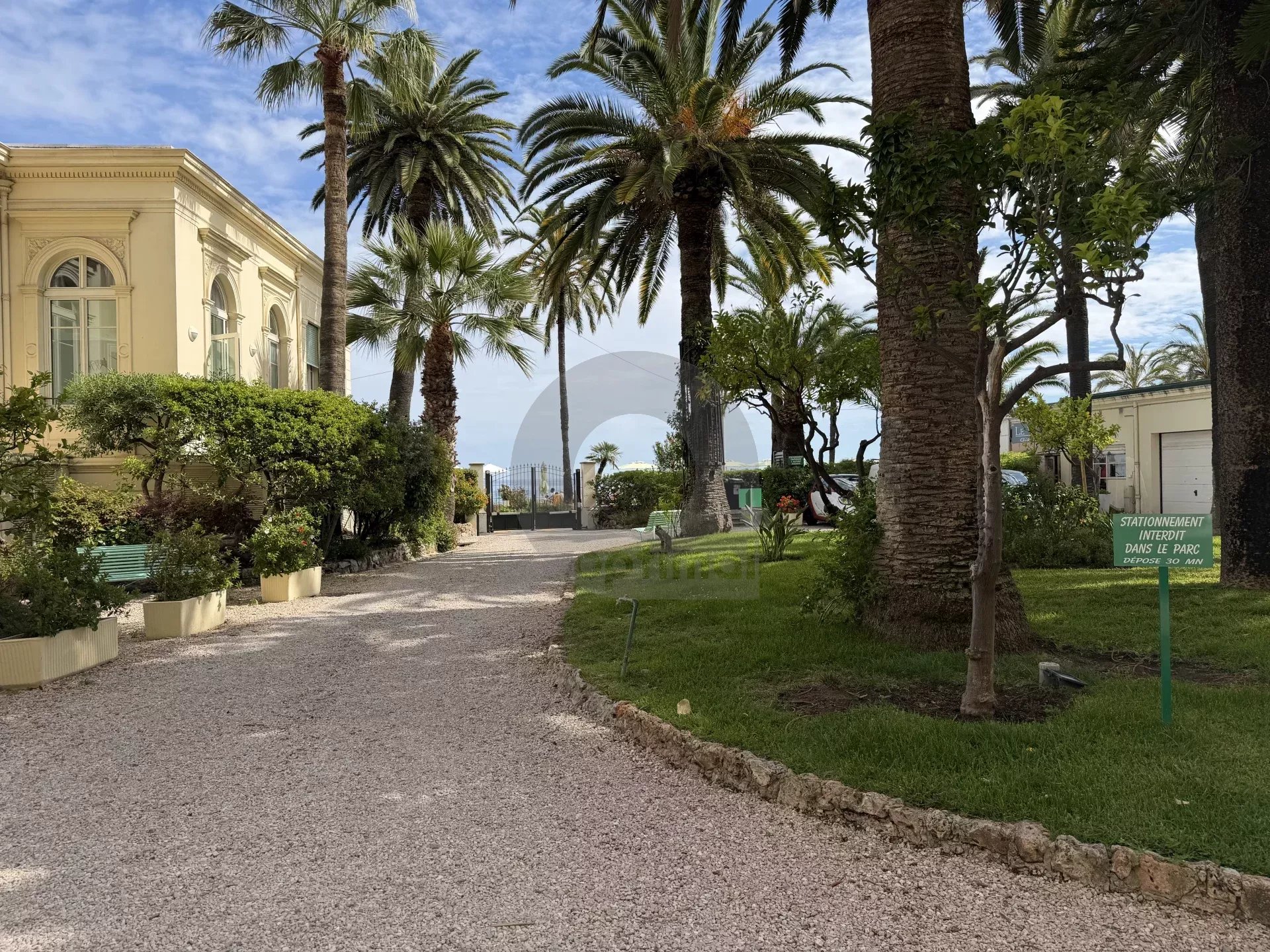 Appartement d’exception – Centre de Menton / Front de Mer