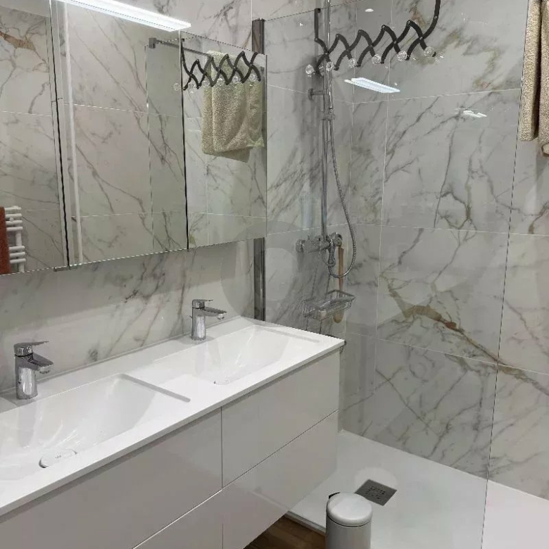 Appartement d’exception – Centre de Menton / Front de Mer