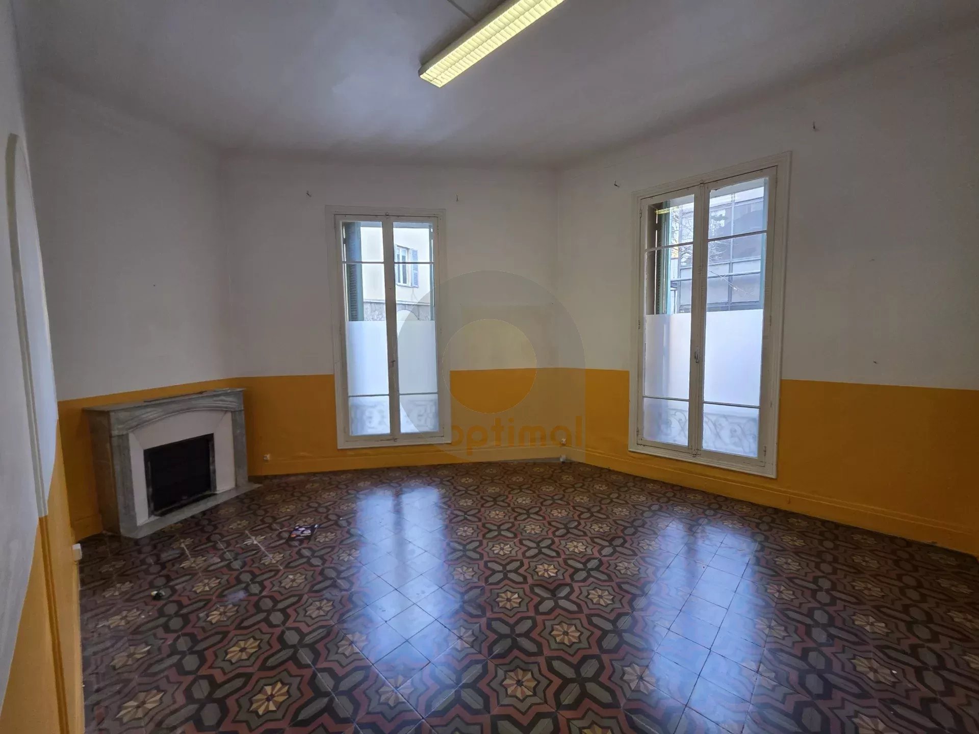 APPARTEMENT PROFESSION LIBERALE MENTON CENTRE VILLE