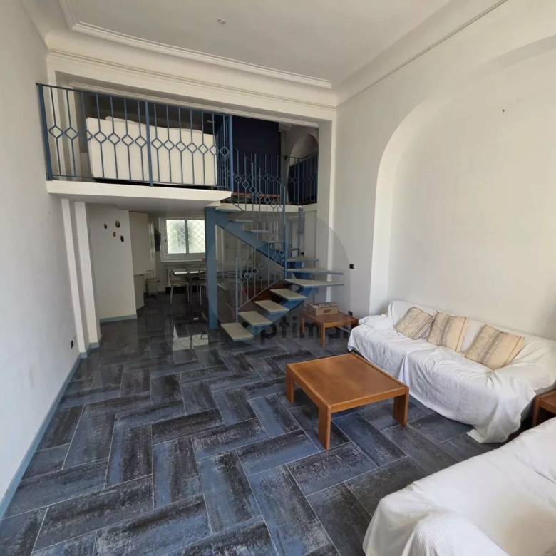 APPARTEMENT BOURGEOIS ORIGINAL MENTON GARAVAN GARAGE