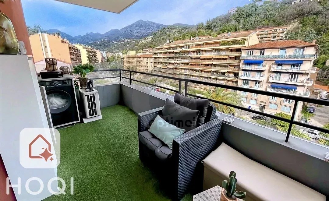 Menton central 3P terrasse parking piscine.