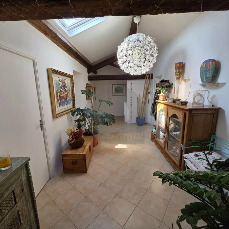 APPARTEMENT TROIS PIECES MENTON MAIRIE DERNIER ETAGE