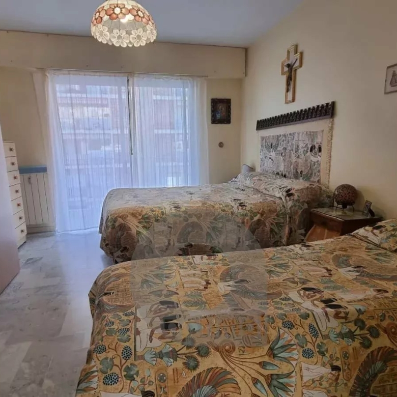 ROQUEBRUNE CAP MARTIN – RESIDENCE FRONT DE MER AVEC PISCINE