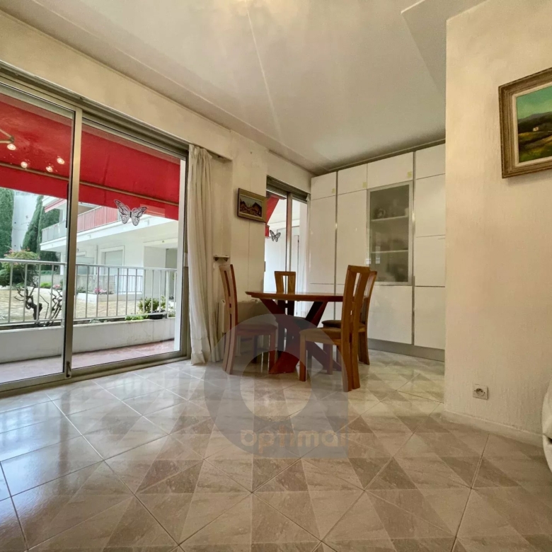 Menton Garavan – Studio parfaitement équipé avec Balcon – Cave