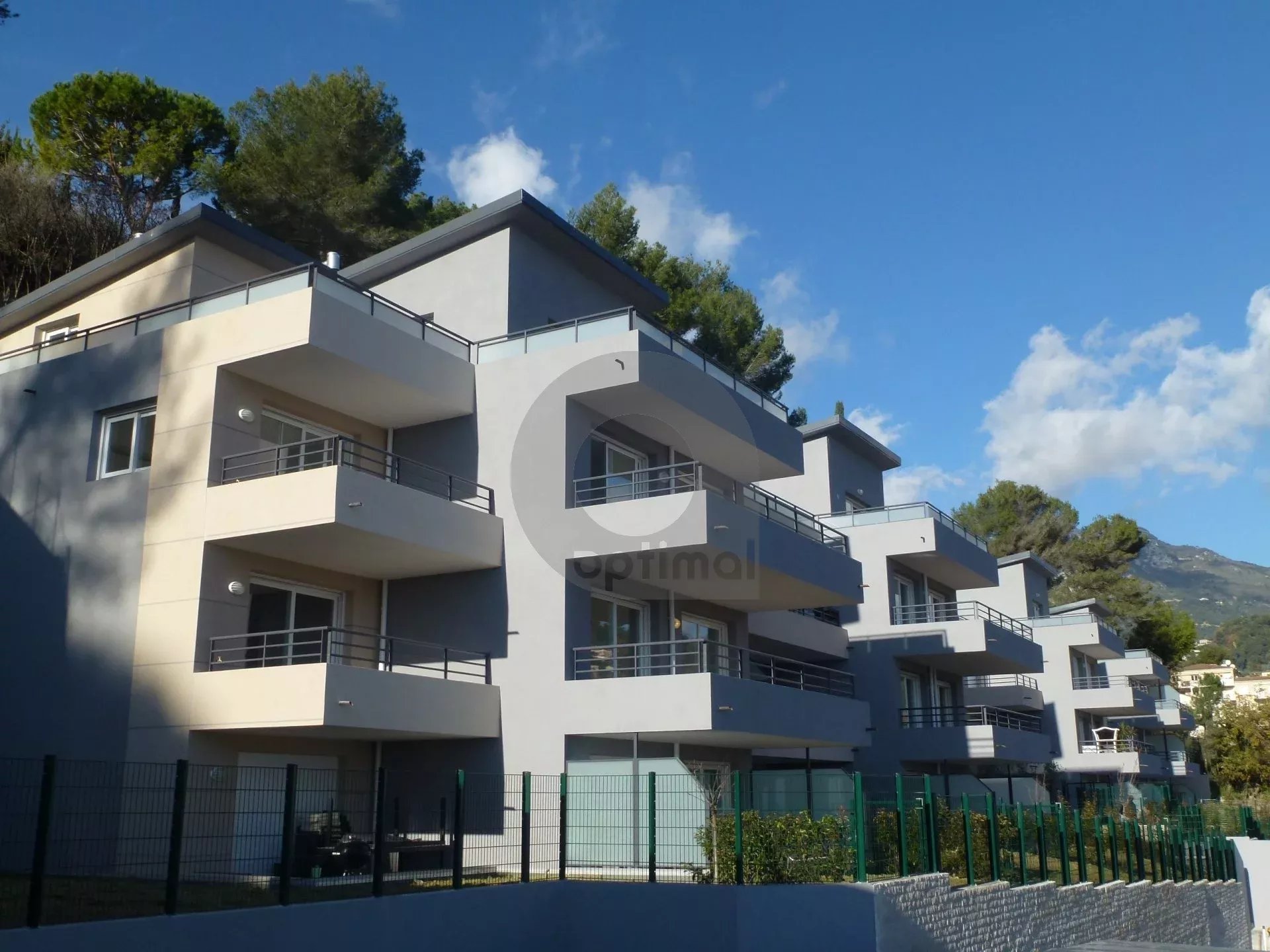 2b57cf4a864e94ef35a2daa57aee822a_32e029c761_1920-original-171042-0.jpg A LOUER : RCM – 2P TERRASSE VUE MER PARKING