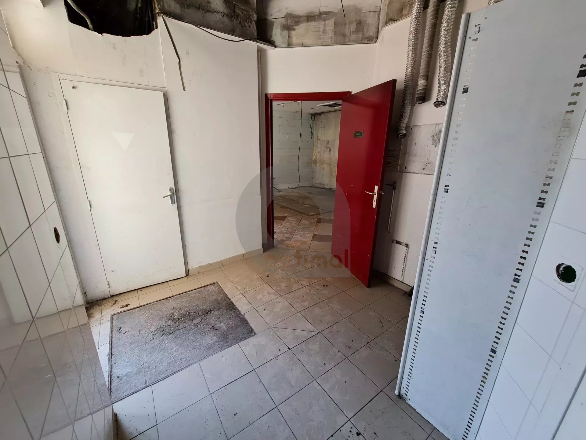 A LOUER : Local commercial 75 m² – Bord de mer de Menton