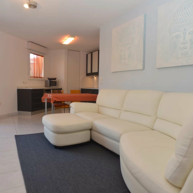 APPARTEMENT TROIS PIECES CARNOLES – ROQUEBRUNE CAP MARTIN