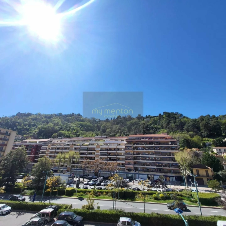 En Exclusivité MENTON 3 Pièces, Cave et Parking