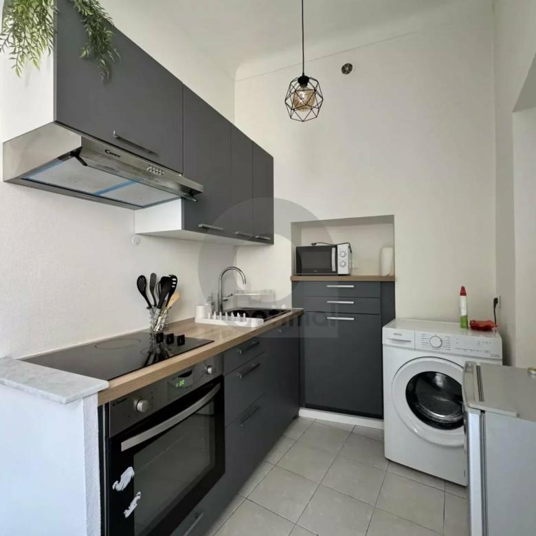 LOCATION STUDIO MENTON CENTRE
