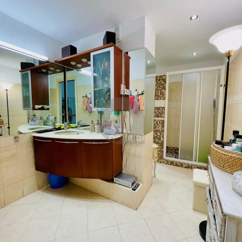 2 Pièces 60 m² plein centre de Menton