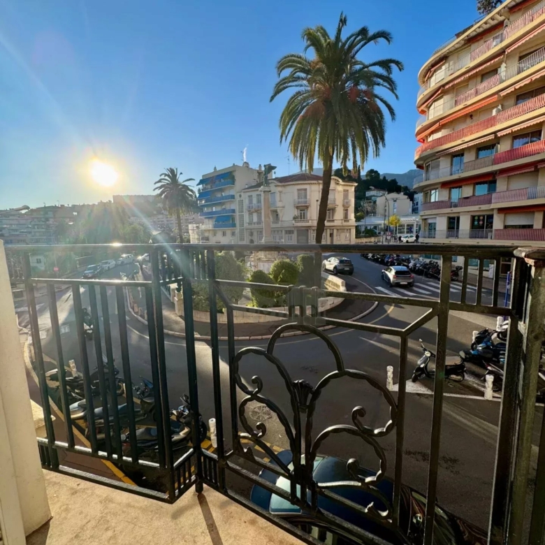 Appartement 3 pièces à Menton Centre-ville