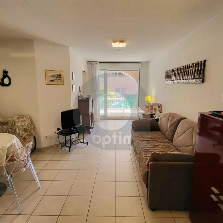 Menton centre ville –  Appartement 2 Pièces – terrasse et parking