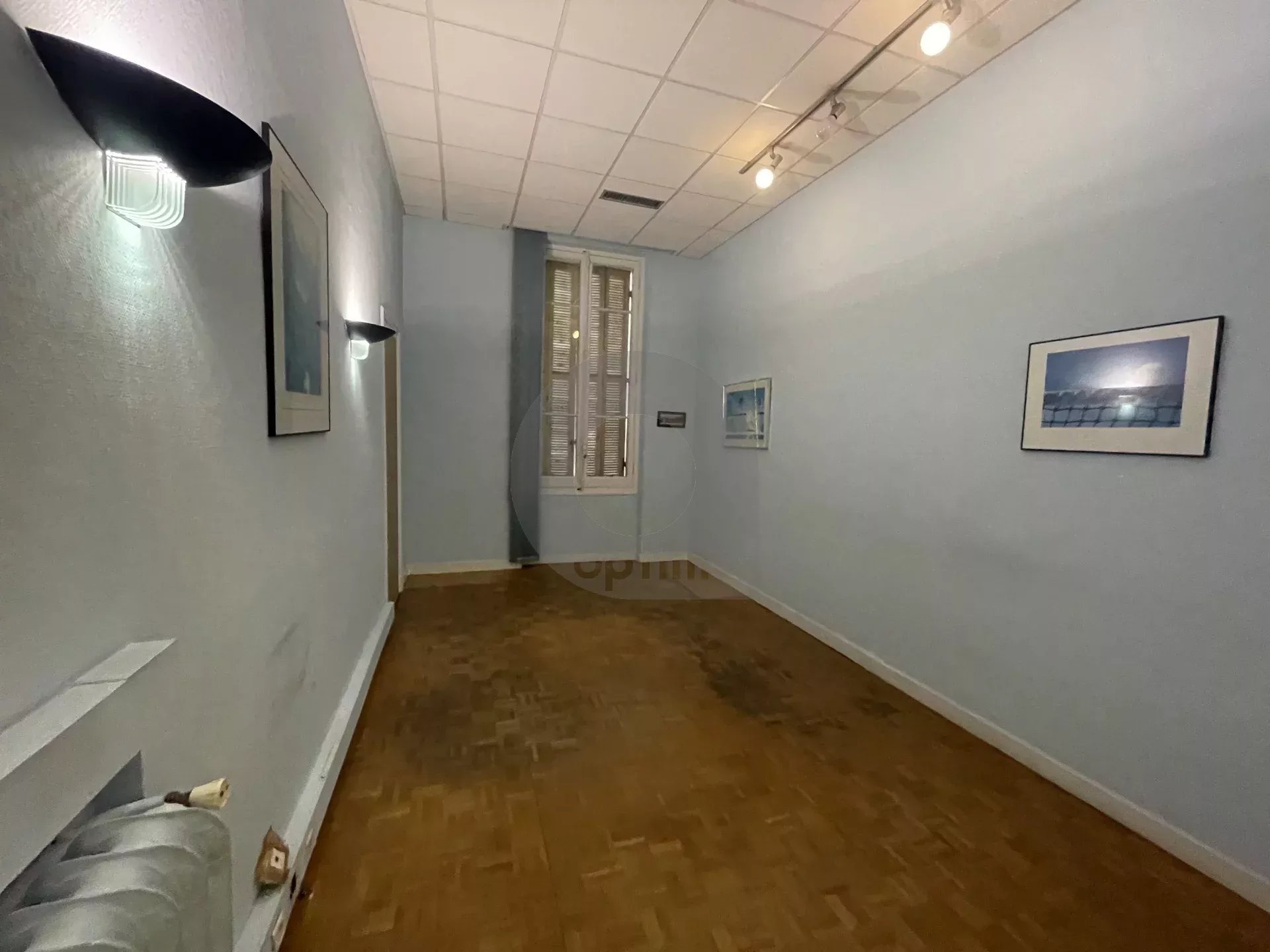 Appartement de Charme à Menton avec 8 Pièces