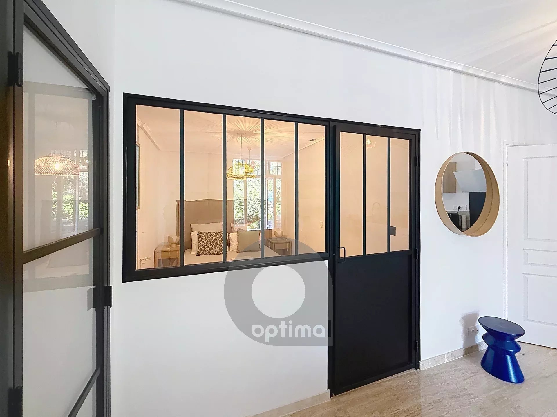 RCM Secteur Cap Martin – Résidence de Prestige – Magnifique 2 pièces en rez-de-jardin
