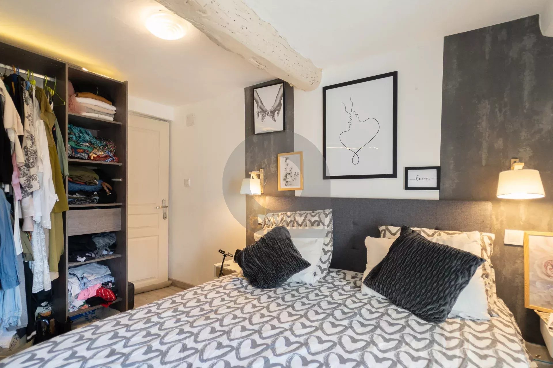 APPARTEMENT CASTELLAR 5 PIECES TRIPLEX