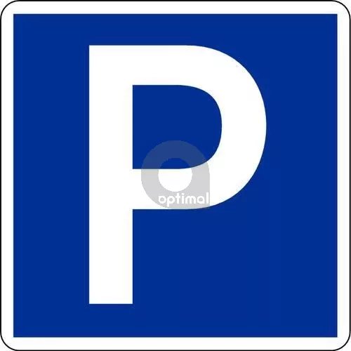 A LOUER : Parking couvert centre-ville Menton
