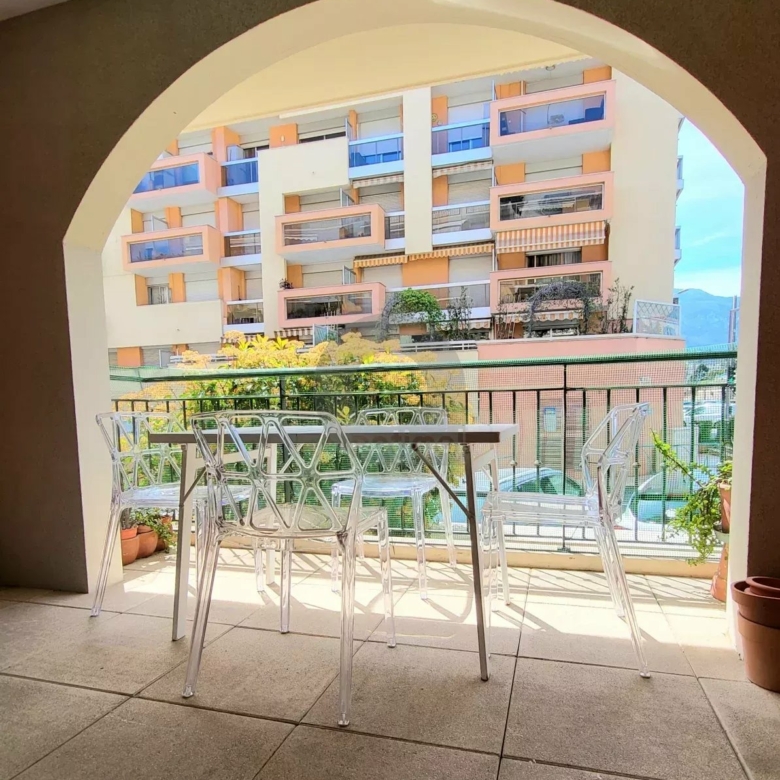 Menton centre ville –  Appartement 2 Pièces – terrasse et parking