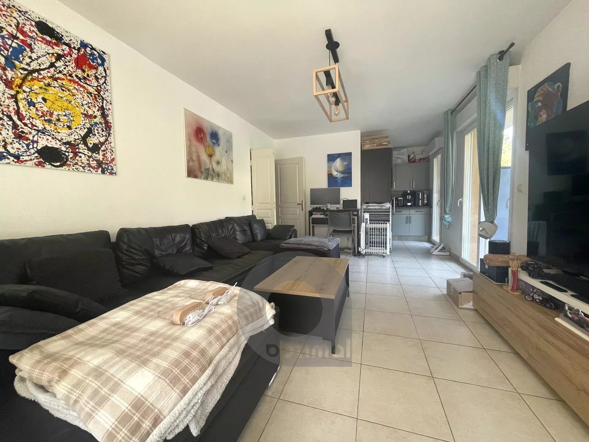 RCM Secteur Antoine Peglion – 2 pièces avec terrasse – Garage