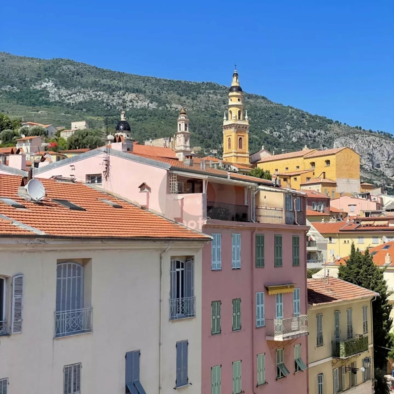 Exclusivité : Menton Centre charmant 3P