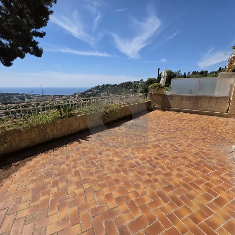 VILLA JUMELEE ROQUEBRUNE CAP MARTIN HAMEAU
