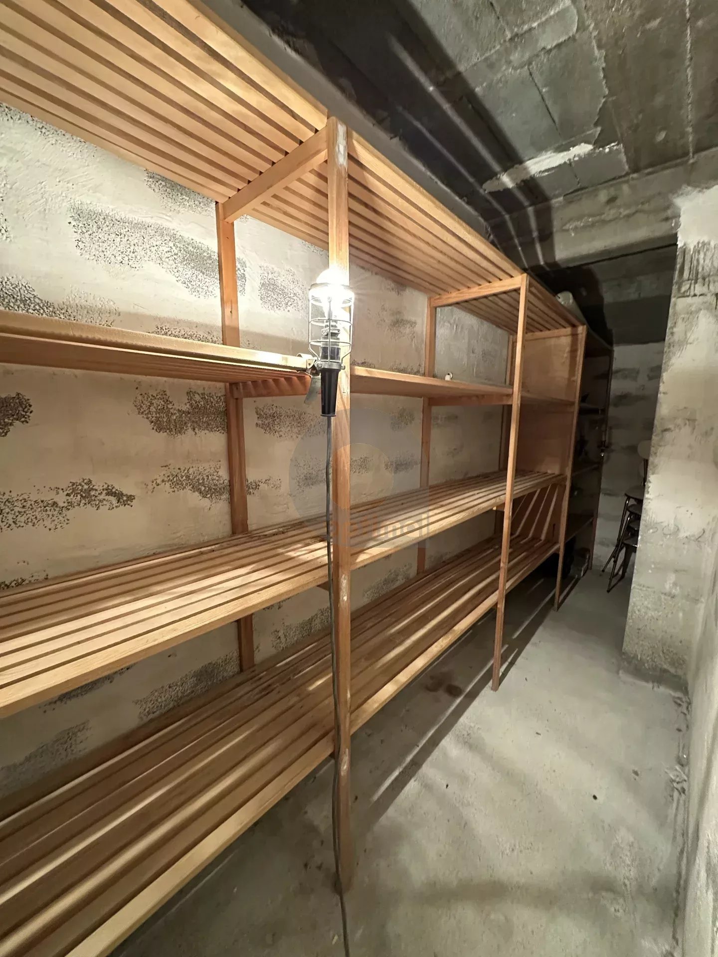 MENTON – TERRES CHAUDES: APPARTEMENT 2P AVEC VUE MER PANORAMIQUE –  GARAGE et CAVE