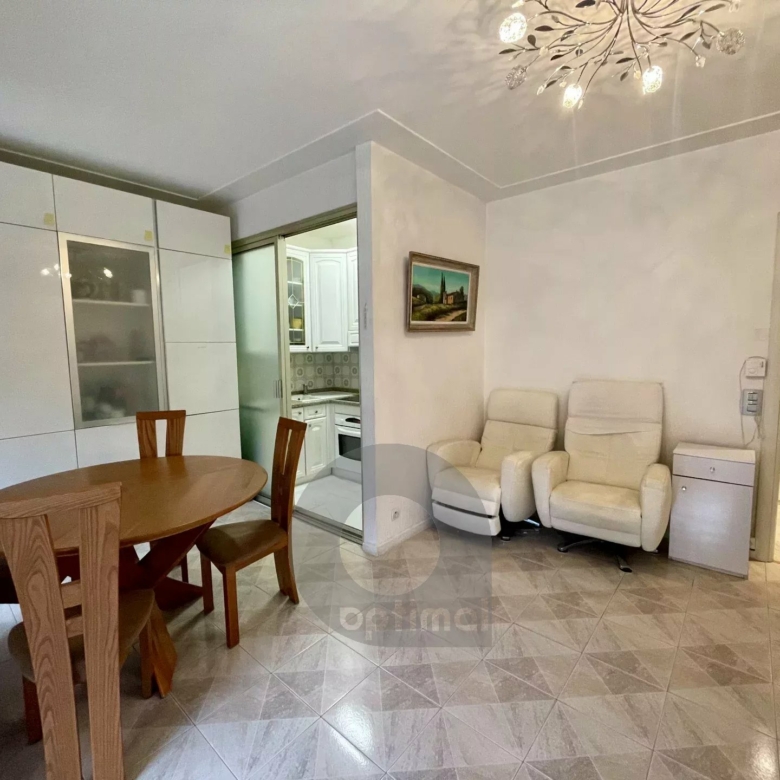 Menton Garavan – Studio parfaitement équipé avec Balcon – Cave